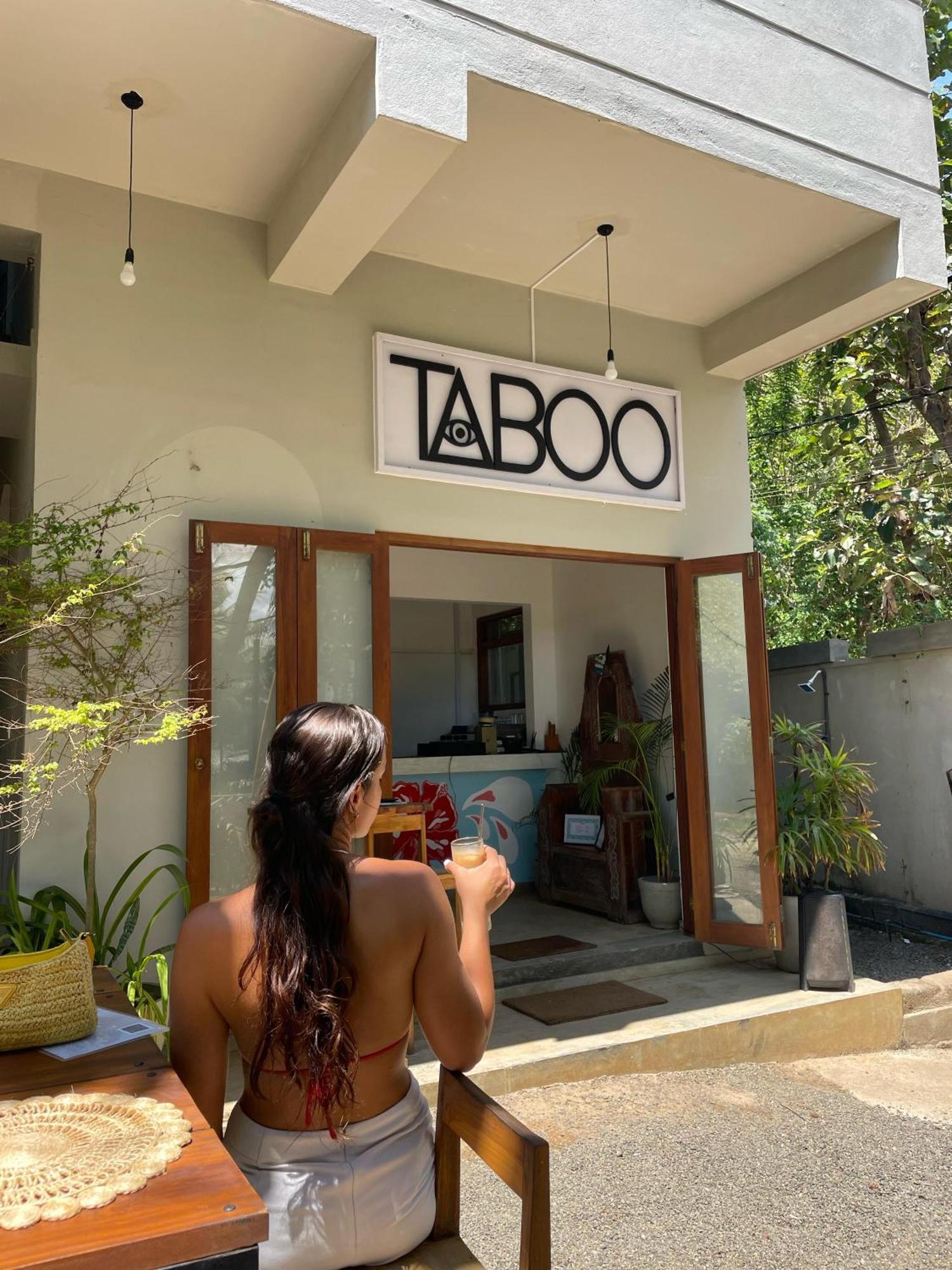 Hotel Taboo Dikwella Exterior foto